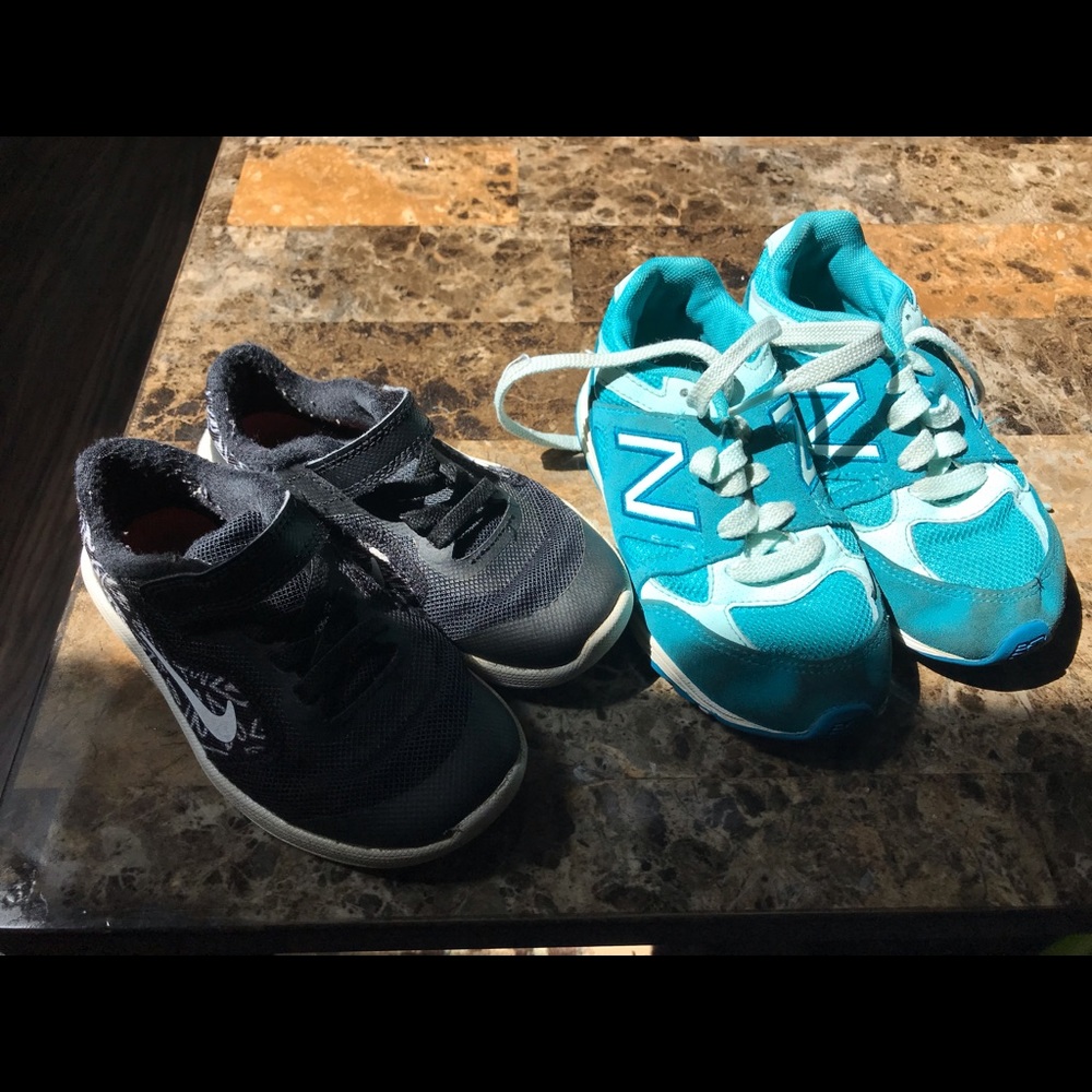Girls sneaker lot size 10